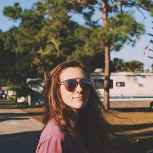 Meet your Posher, Kendall